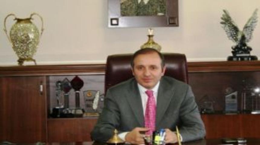 Başkan K&uuml;&ccedil;&uuml;kler, B&uuml;y&uuml;kşehir Yasası`yla İlgili İddiaları Yalanladı