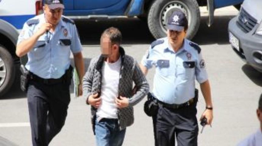 Bı&ccedil;aklı Saldırgan Adliyeye Sevk Edildi