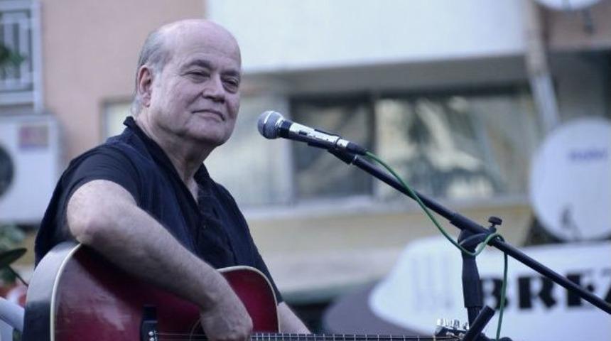 Vedat Sakman Konserine B&uuml;y&uuml;k İlgi