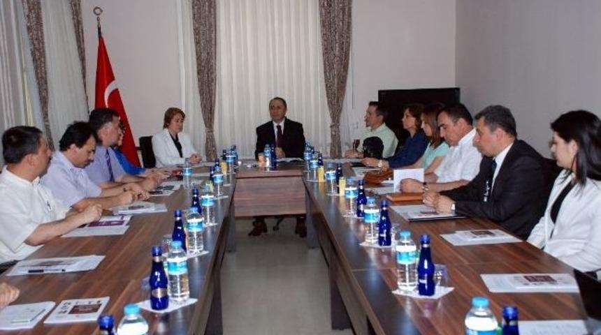 G&ouml;n&uuml;l El&ccedil;ileri Ve Koruyucu Aile Projesi