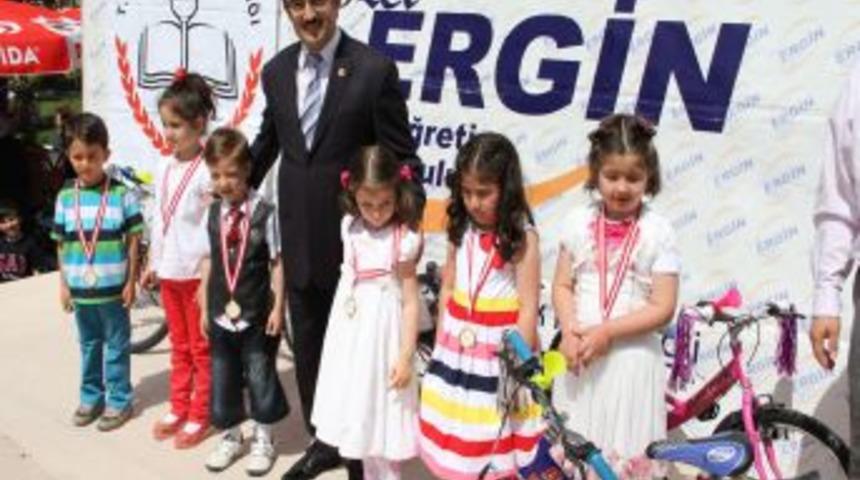 Anaokulu &Ouml;ğrencileri Yıl Sonu Şenliğinde Eğlendi