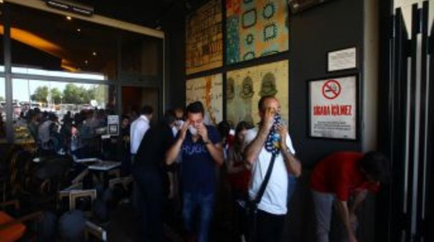 Taksim'deki Olaylar İstiklal Caddesi'nde Artarak Devam Ediyor