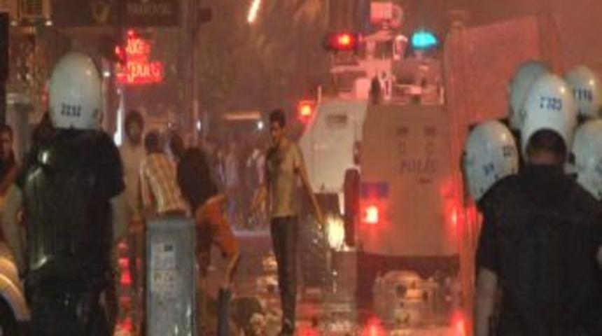 İzmir&rsquo;de &lsquo;Gezi Parkı&rsquo; Eylemleri: Alsancak Savaş Alanına D&ouml;nd&uuml;