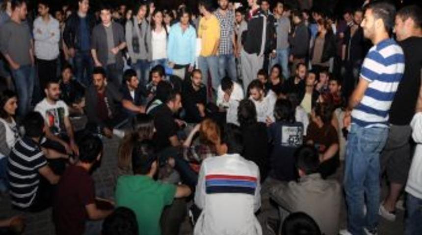 K&uuml;tahya'da 'Gezi Parkı' Eylemi: 36 G&ouml;zaltı