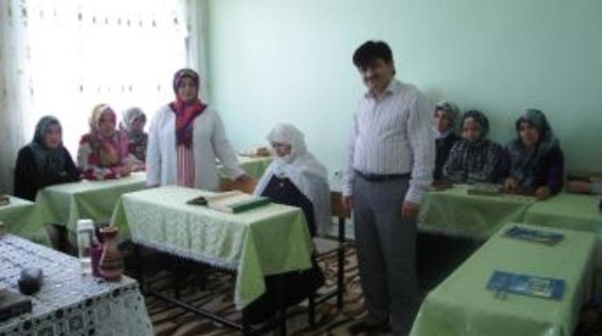 86 Yaşında Kur&rsquo;an-ı Kerim&rsquo;i &Ouml;ğrendi