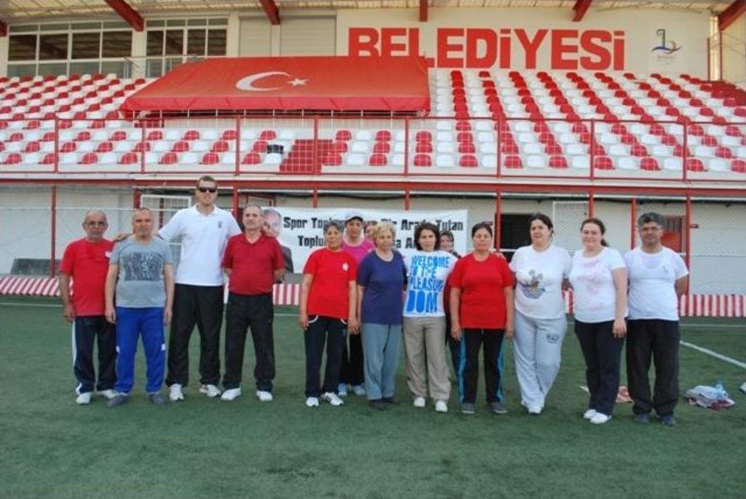 Başkan Karabağ&rsquo;dan Sağlıklı Yaşam Sporuna Destek