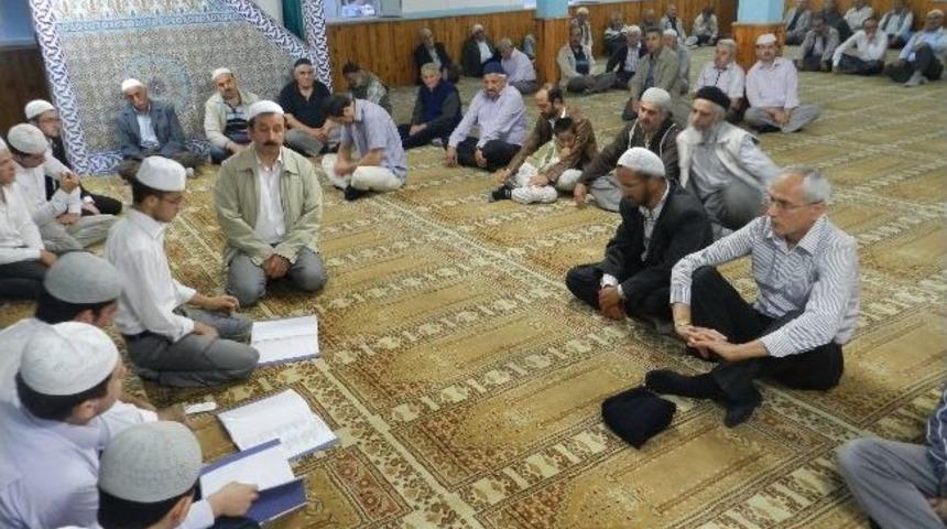 Boyabat&rsquo;ta Sabah Namazı Buluşmaları