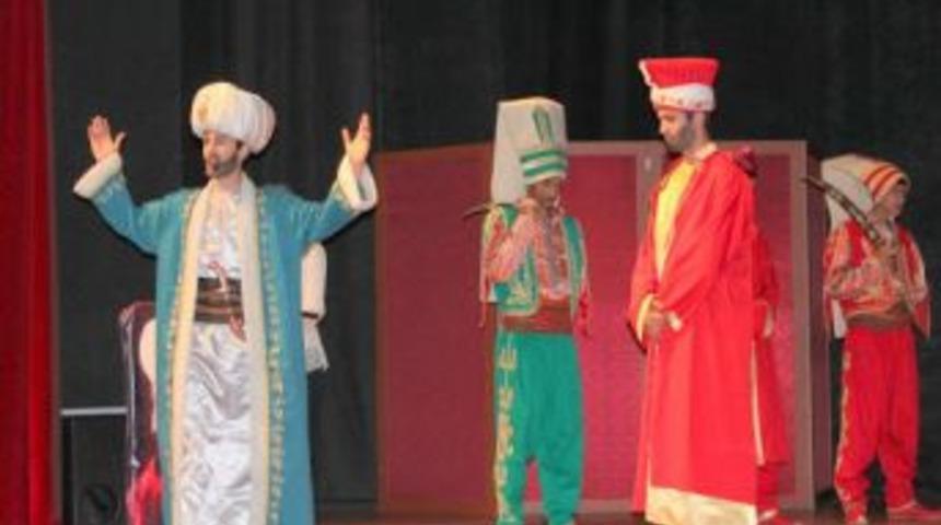 Turhal Cumhuriyet Anadolu Lisesi İstanbul&rsquo;un Fethini Kutladı