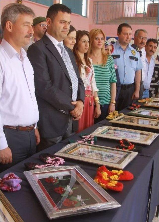 Saruhanlı Halk Eğitim Merkezi Sergi A&ccedil;tı 2