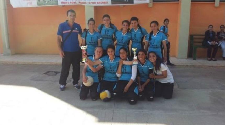 Siverek&rsquo;te Voleybol Turnuvası Sona Erdi