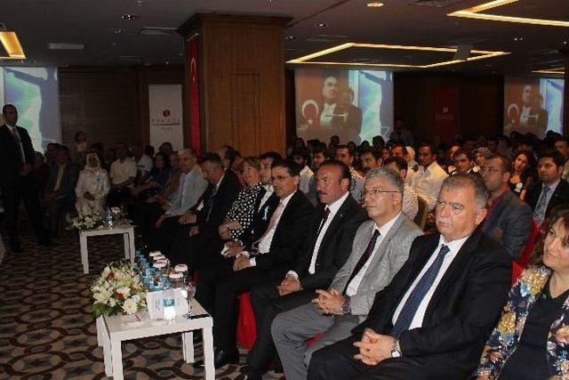  gen&ccedil; İzmit &Ouml;d&uuml;lleri  Sahiplerini Buldu 1