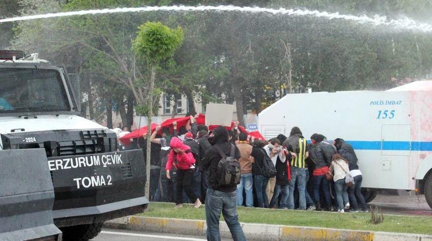 Taksim Gerginliği Erzurum&rsquo;a Da Sı&ccedil;radı