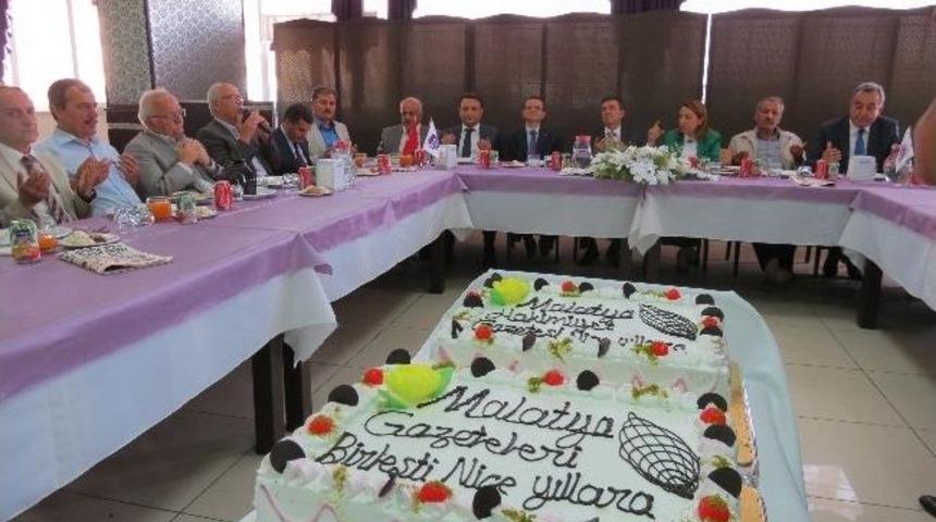 Malatya&rsquo;da Yerel Gazeteler Birleşti