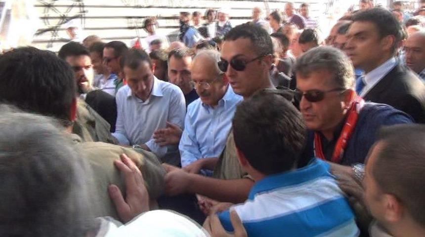 Kılı&ccedil;daroğlu, Taksim&rsquo;e Geldi