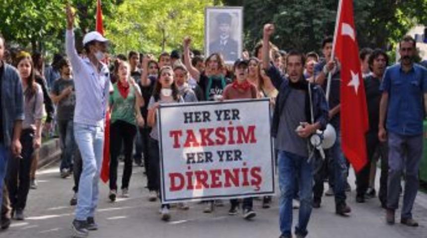 Sendikacıdan Polise: Arkamızdaki Ayyaşlardan Sorumlu Değiliz, Onları Tanımıyoruz