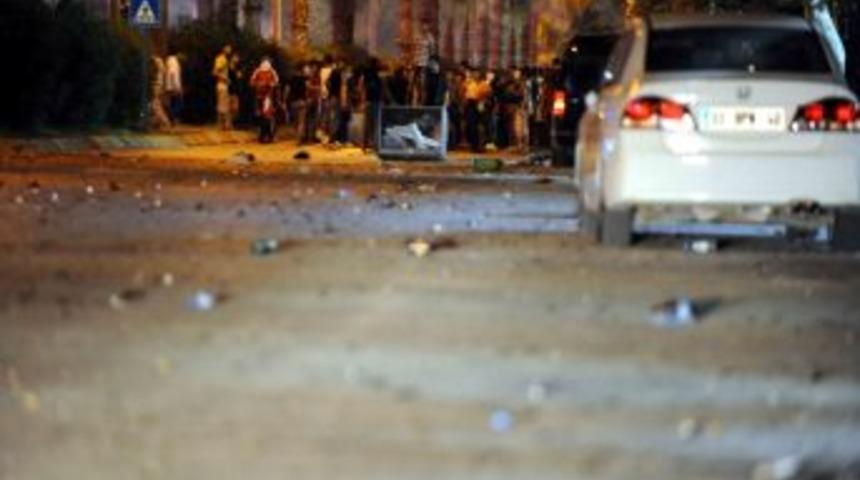 Eylemciler Mersin'i Savaş Alanına &Ccedil;evirdi