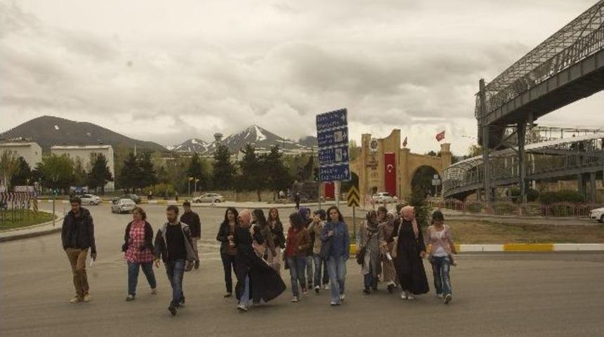 &Uuml;stge&ccedil;it Değil S&uuml;sge&ccedil;it