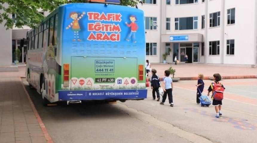 B&uuml;y&uuml;kşehir'den &Ouml;ğrencilere Trafik Eğitimi