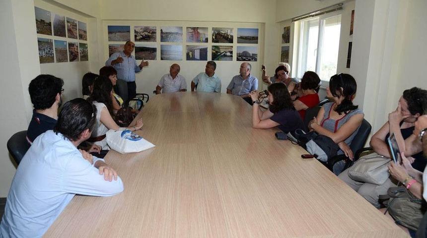 Avrupalı &Ouml;ğrenciler, Adana'da Katı Atık Tesisini Inceledi