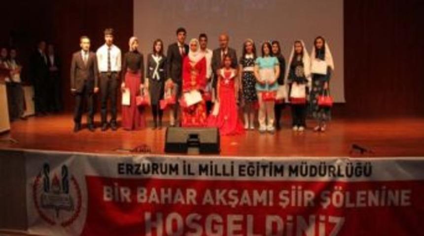 Şiir Okuma Yarışması İl Finali Yapıldı