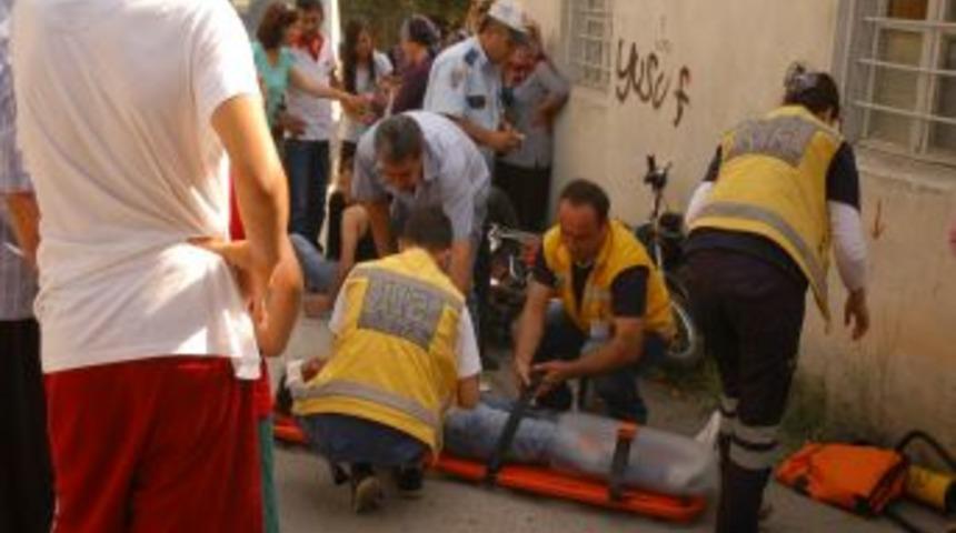 Kadirli'de Trafik Kazası: 2 Yaralı