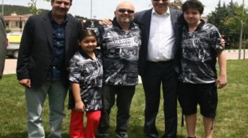 Fikret Orman Ve Y&ouml;netim Kurulu, Derneklerle Barbek&uuml; Partisinde Buluştu