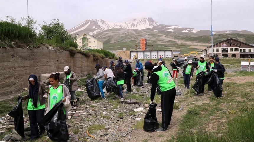 Temiz Bir Erciyes I&ccedil;in El Ele