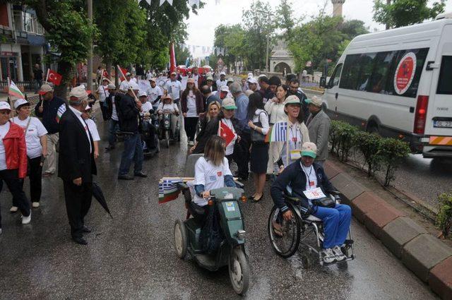 &Uuml;&ccedil; &Uuml;lkenin Bedensel Engellileri  Olimpik G&uuml;n de Bir Araya Geldi 2