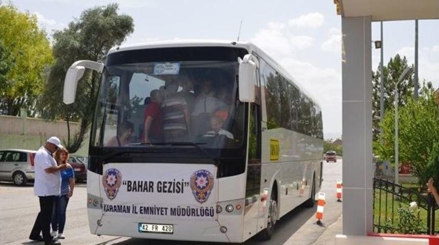 Karaman Emniyeti &ldquo;bahar Gezisi&rdquo; D&uuml;zenledi