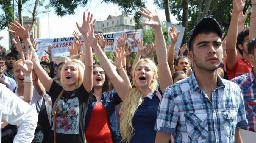 Kayseri&rsquo;de &lsquo;gezi Parkı&rsquo; Eylemi