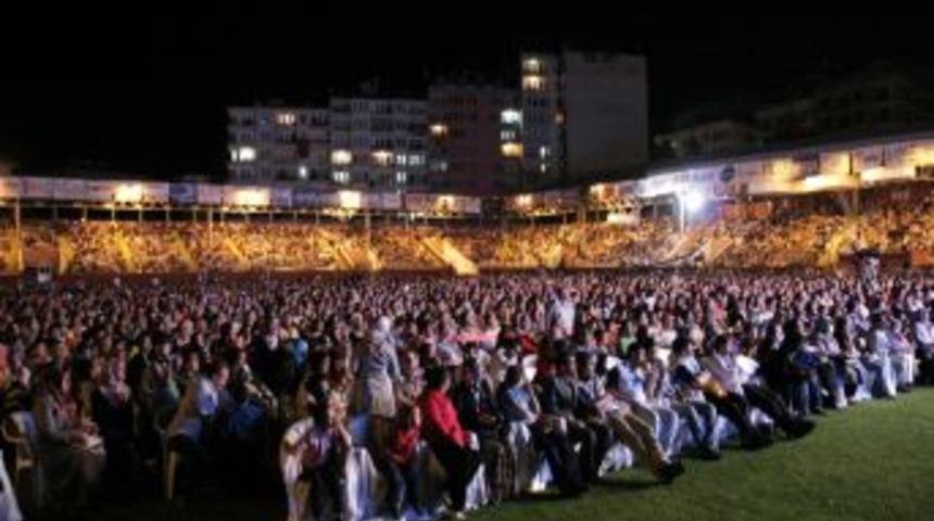 Trabzon'da T&uuml;rk&ccedil;e Olimpiyatları Coşkusu