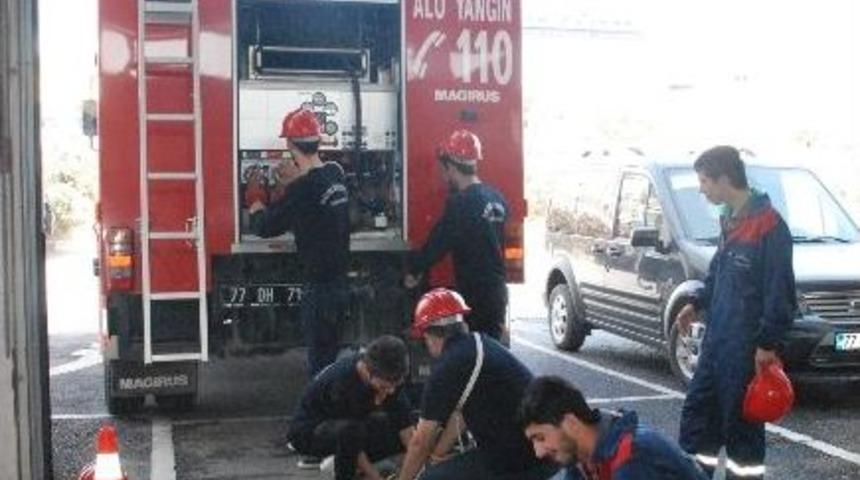 İtfaiyeci Adayları Sınavda Ter D&ouml;kt&uuml;ler