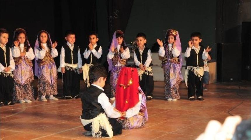 &Ouml;ğrencilerden Davul Şov