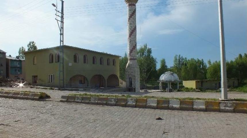 Malazgirt&rsquo;te Sel&ccedil;uklu Mimarisi İle &Ccedil;ift Minareli Cami Yapılacak