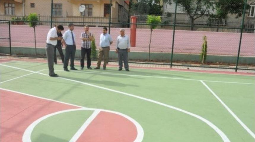 Halit G&uuml;lpınar Spor Tesisi'nde İnceleme