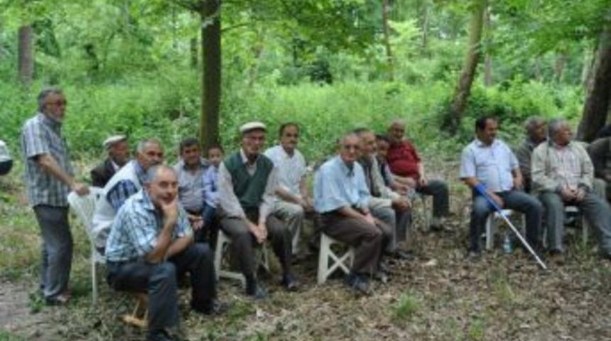 Vefa Tur hacı ve Umrecileri Piknikte buluştu