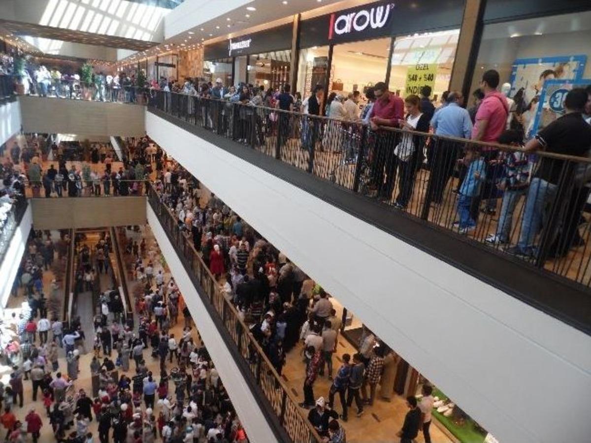 Piazza Bir Ayda 1 Milyonu Aşkın Kişiyi Ağırladı