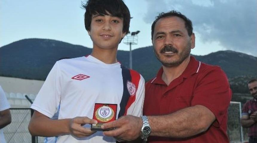 Pınarg&uuml;c&uuml; Cup&rsquo;un Şampiyonu Altınordu Oldu