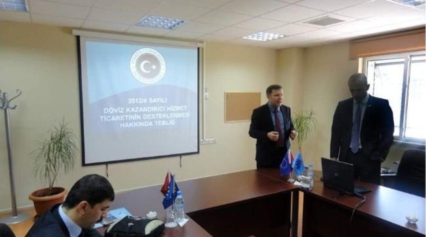 Bilişim Sekt&ouml;r&uuml;nde Devlet Destekleri Anlatıldı