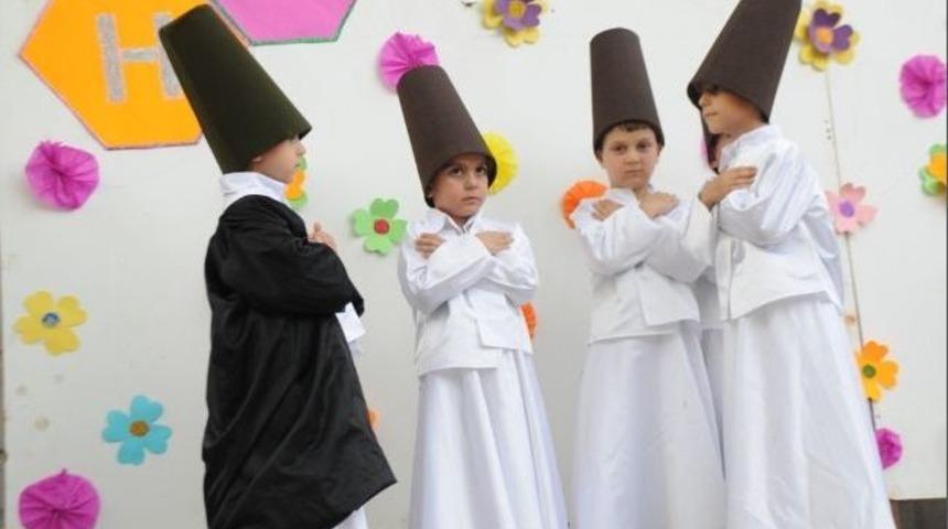 Miniklerin Semazen G&ouml;sterisine İlgi