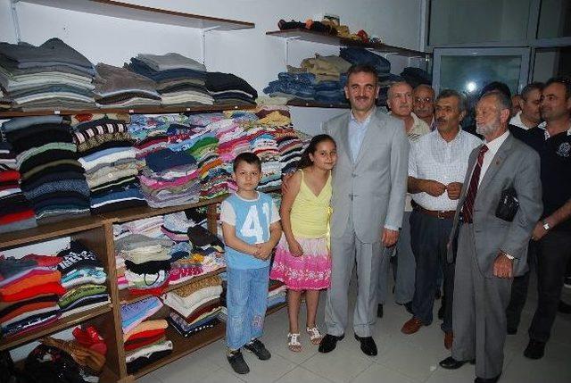 Gemlik Belediyesi’nden Sevgi Mağazası 1