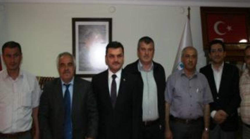 Ak Parti'den M&uuml;ft&uuml; G&uuml;nd&uuml;z'e Ziyaret