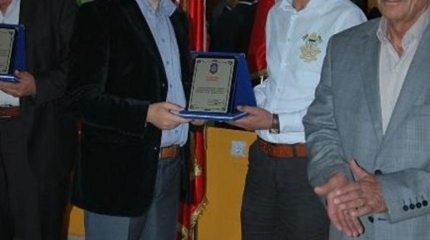 Patnos Sml&rsquo;de Eski Ve Yeni Mezunlar Buluştu