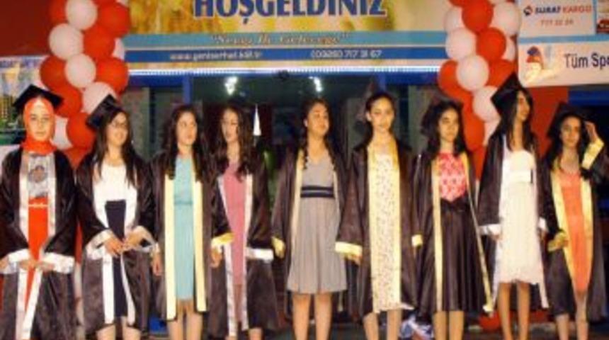 Serhat Koleji'nde Mezuniyet Heyecanı