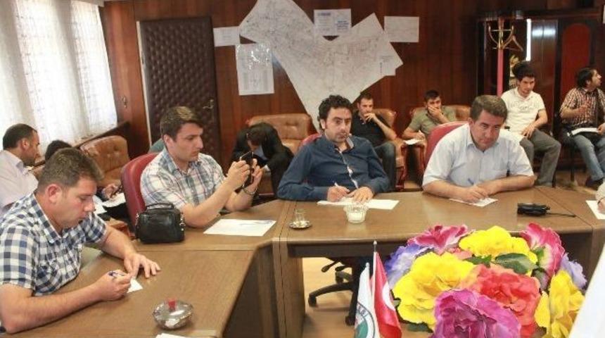 Muş Belediyesi'nin Sebze Hali İhalesi Basına A&ccedil;ık Yapıldı