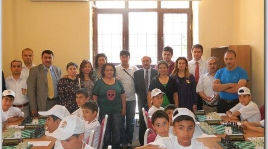Gap Cheetos &Ccedil;ocuk Gelişim Merkezi Şenliği Ve Satran&ccedil; Turnuvası