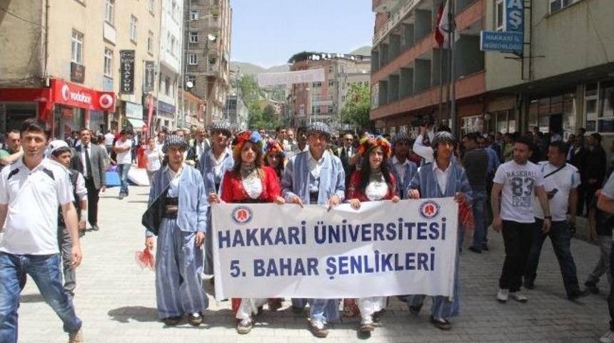Hakkari&rsquo;de Bahar Şenliği Başladı