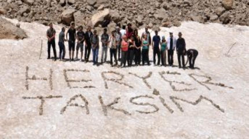 Gezi Grubundan Taksim&rsquo;e Destek