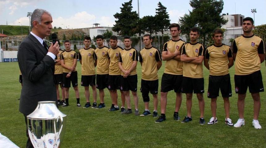 Hacıosmanoğlu: Hi&ccedil;bir Camia Ile Sorunumuz Yok, Emek Hırsızlarıyla Var