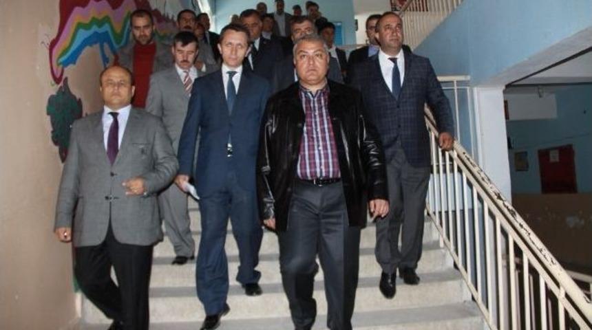 Vali Tekinarslan&rsquo;ın Dedeli Beldesi Ziyareti